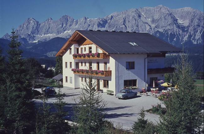 Hotel Waldfrieden im Jahre 1965