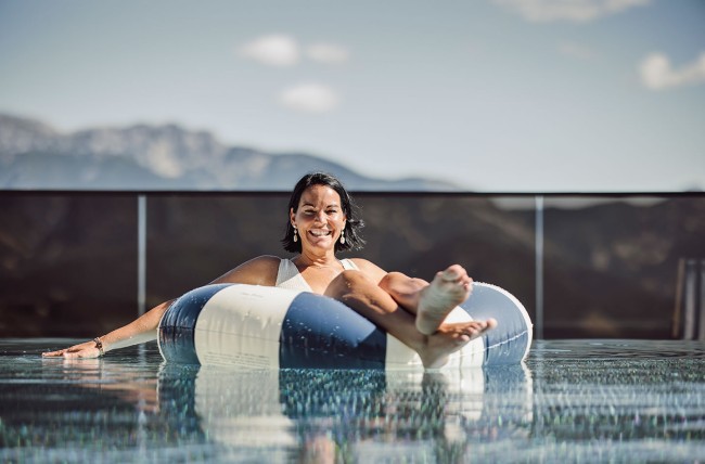 Infinitypool
