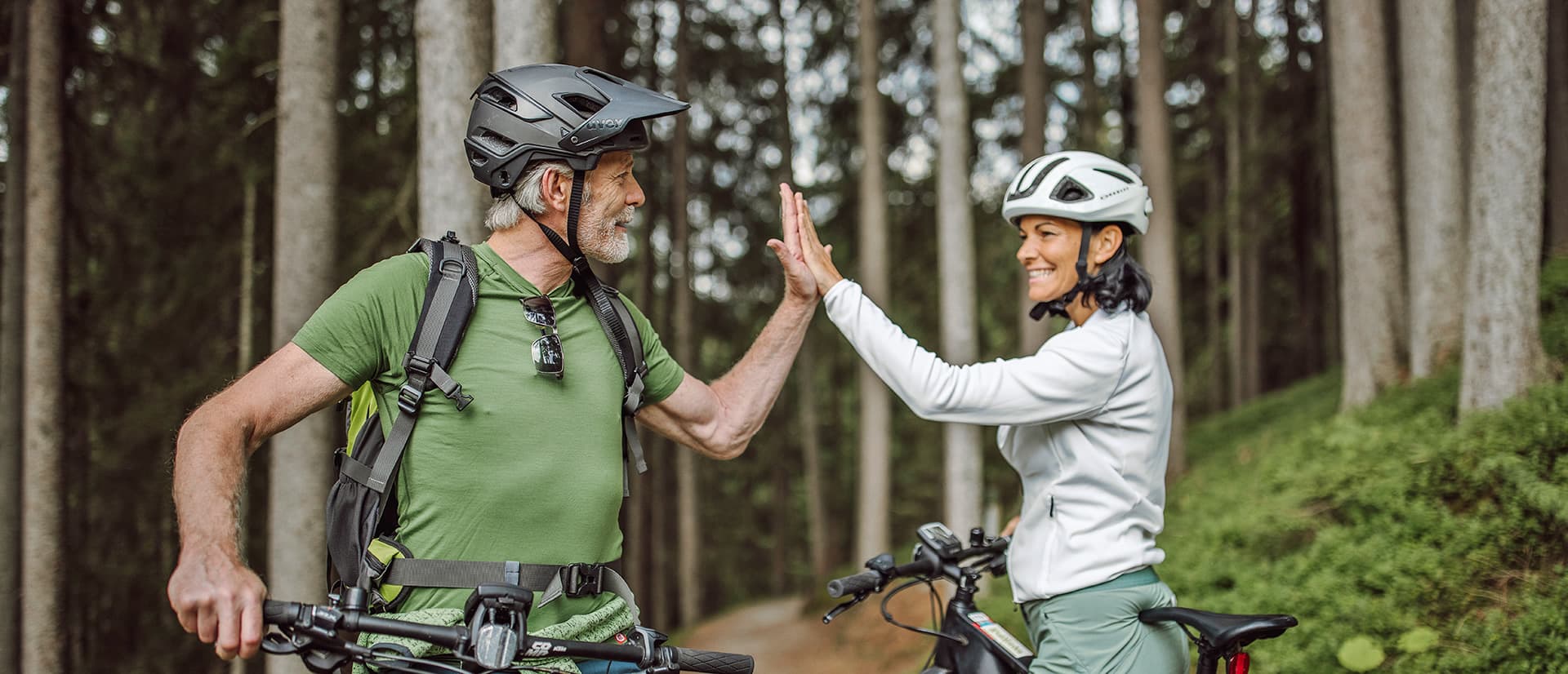 Rasten nach einer Biketour in der Region Schladming-Dachstein