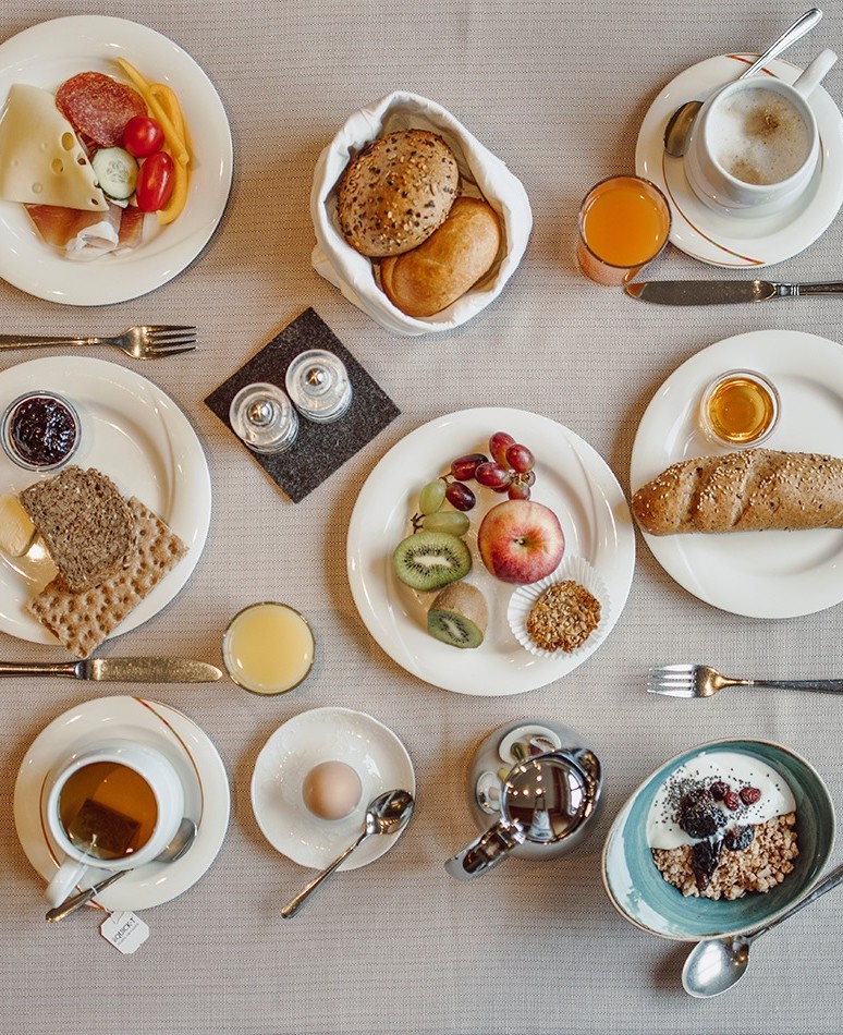 Breakfast table