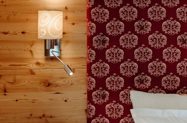 Detailed view from the bed