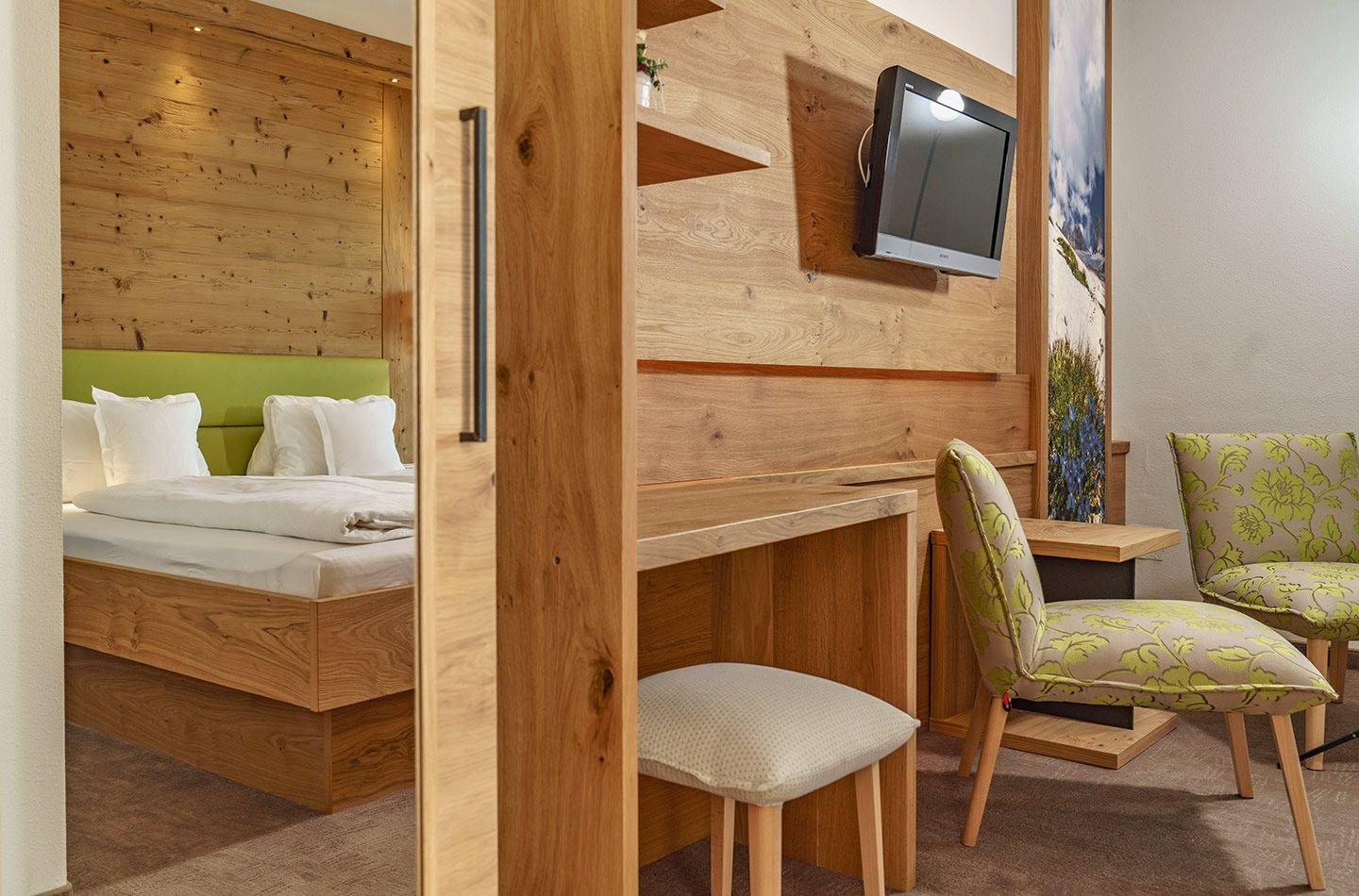 Blick ins Schlafzimmer