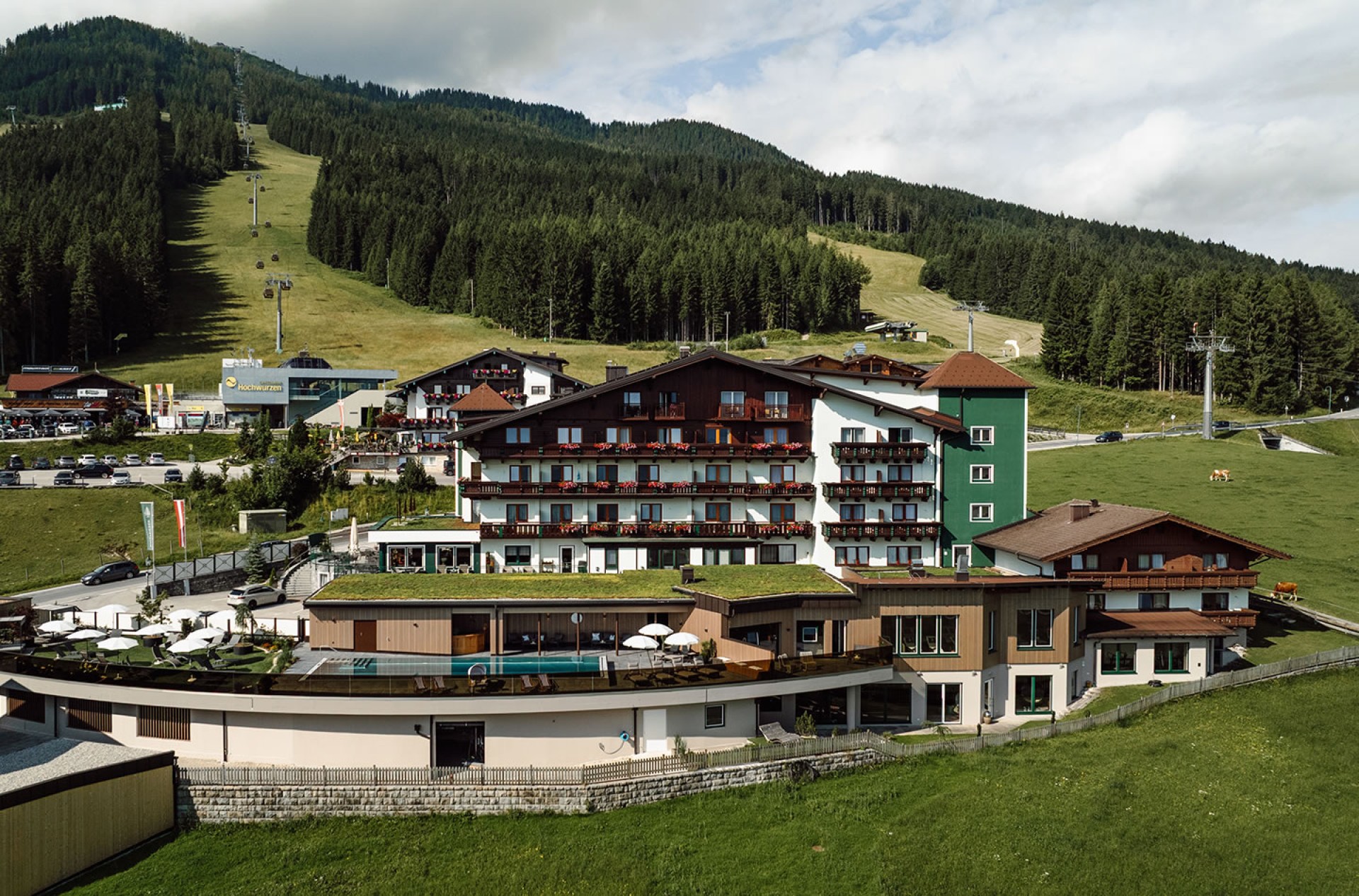 Hotel Waldfrieden im Sommer